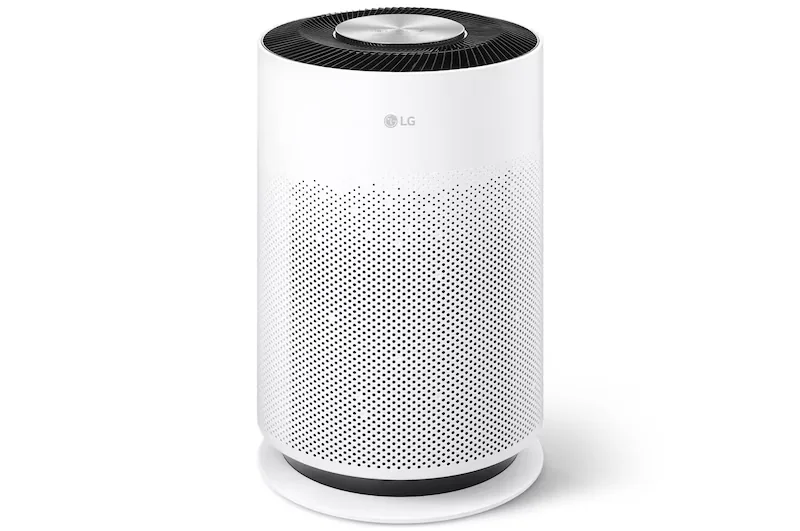LG PuriCare Hit 18 坪官方產品圖，示意機身正面與臥室擺放前需要預留的空間
